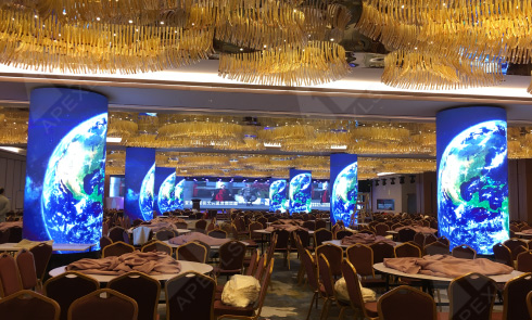 When Flexible LED “Wraps” Columns and Stairs: How Architectural Structures Morph into Breathing