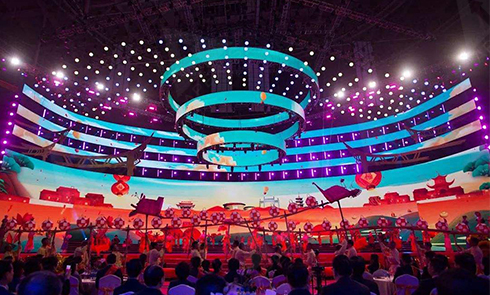 toroidal LED display design