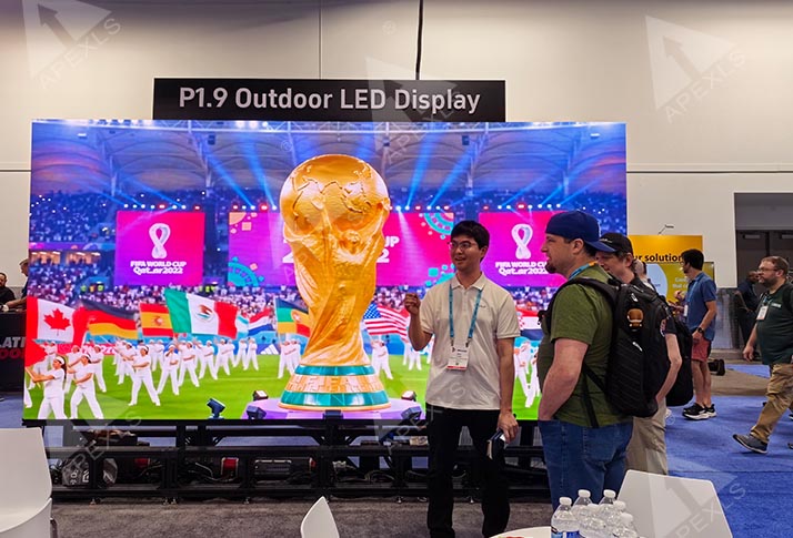 Apexls Outdoor Commercial Display Series